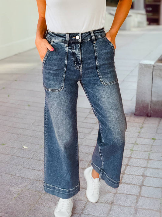 Cropped Loose Straight Medium Wash Jeans with Pockets: Ashleigh Blue