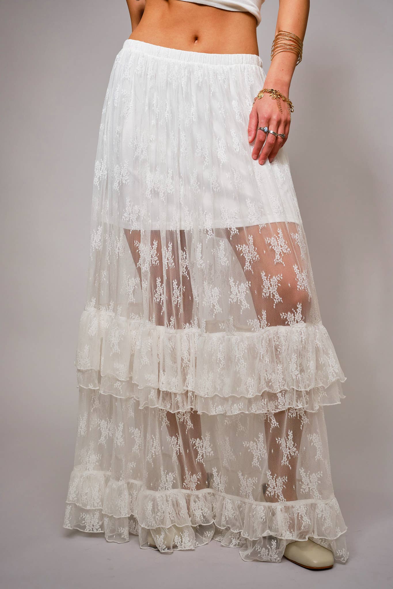 【NONCODE】Viren Lace Tiered Skirt Fawn Lace Tiered Maxi Skirt – American Threads