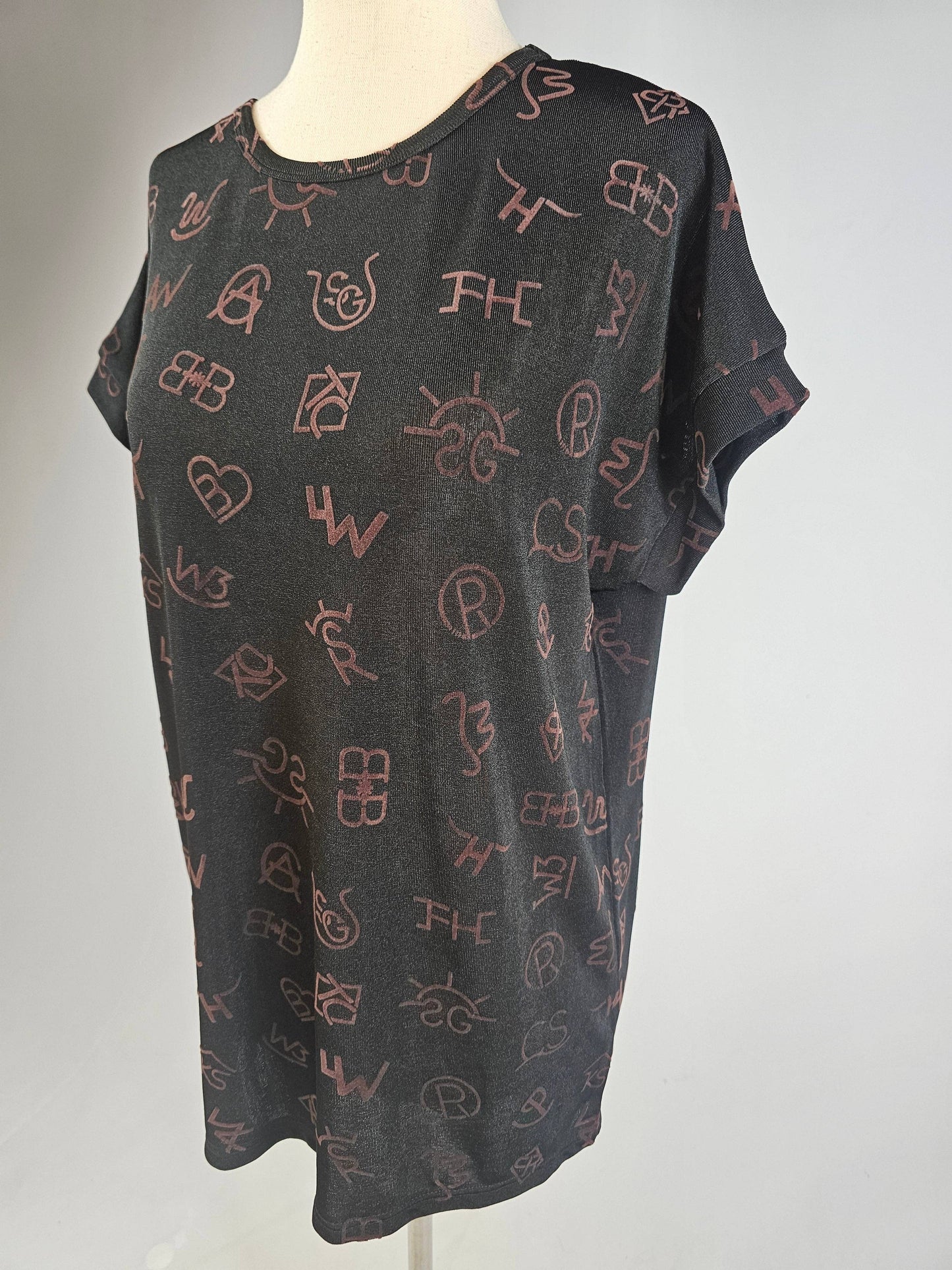3D Branded Blouse: Black