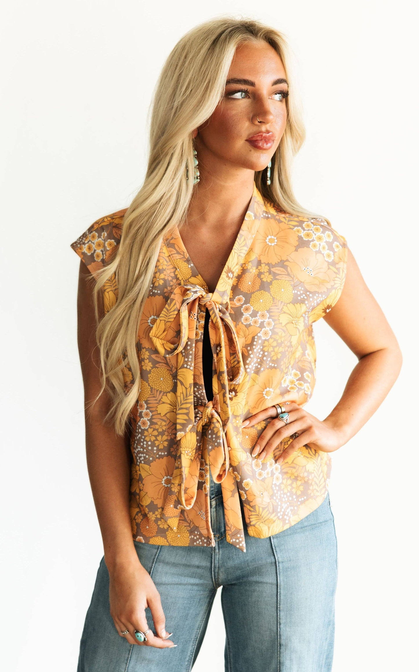 VINTAGE FLORAL TIE TOP