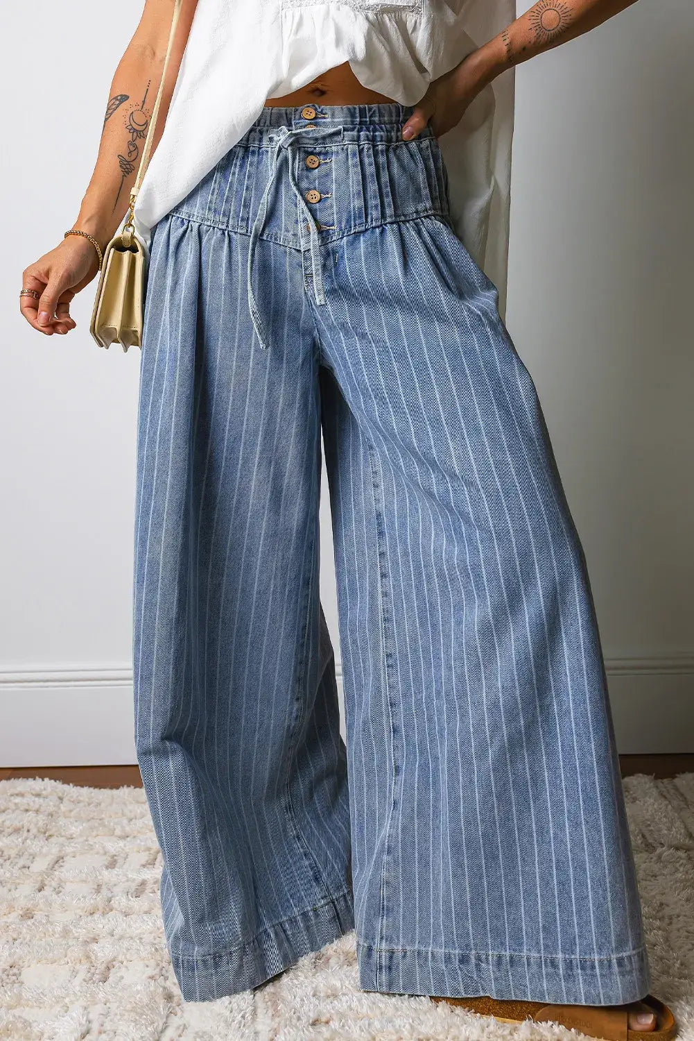 Stripe Button Pleated Drawstring Waist Casual Wide Leg Jeans: Sky Blue / 8