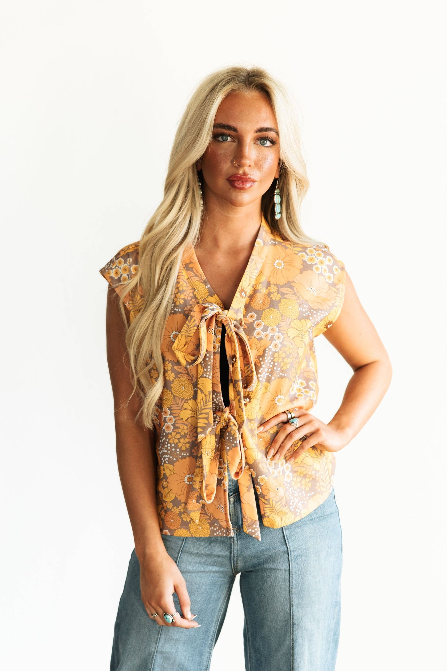 VINTAGE FLORAL TIE TOP